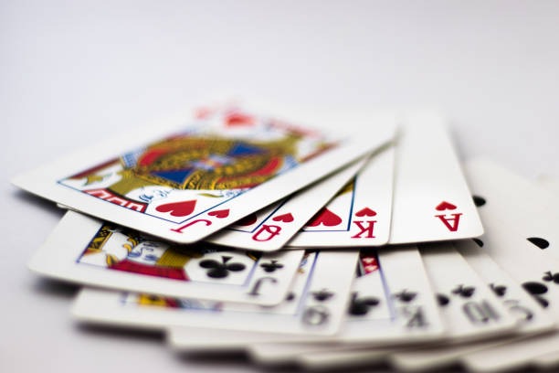 hujantoto live dealer studio with multiple camera angles